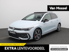 Volkswagen Golf - 1.5 eHybrid GTE | Automaat | Panoramadak | Navigatie | Apple Carplay / Android Auto | Trek