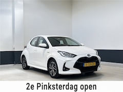 Toyota Yaris - 1.5 Hybrid Dynamic | Apple Carplay/ Android auto | Navigatie | Camera | NL | 1 Eig |