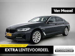 BMW 5-serie - 520e Business Edition Plus | APPLE CARPLAY | LASER LIGHT | STOELVERWARMING | NAVIGATIE | B
