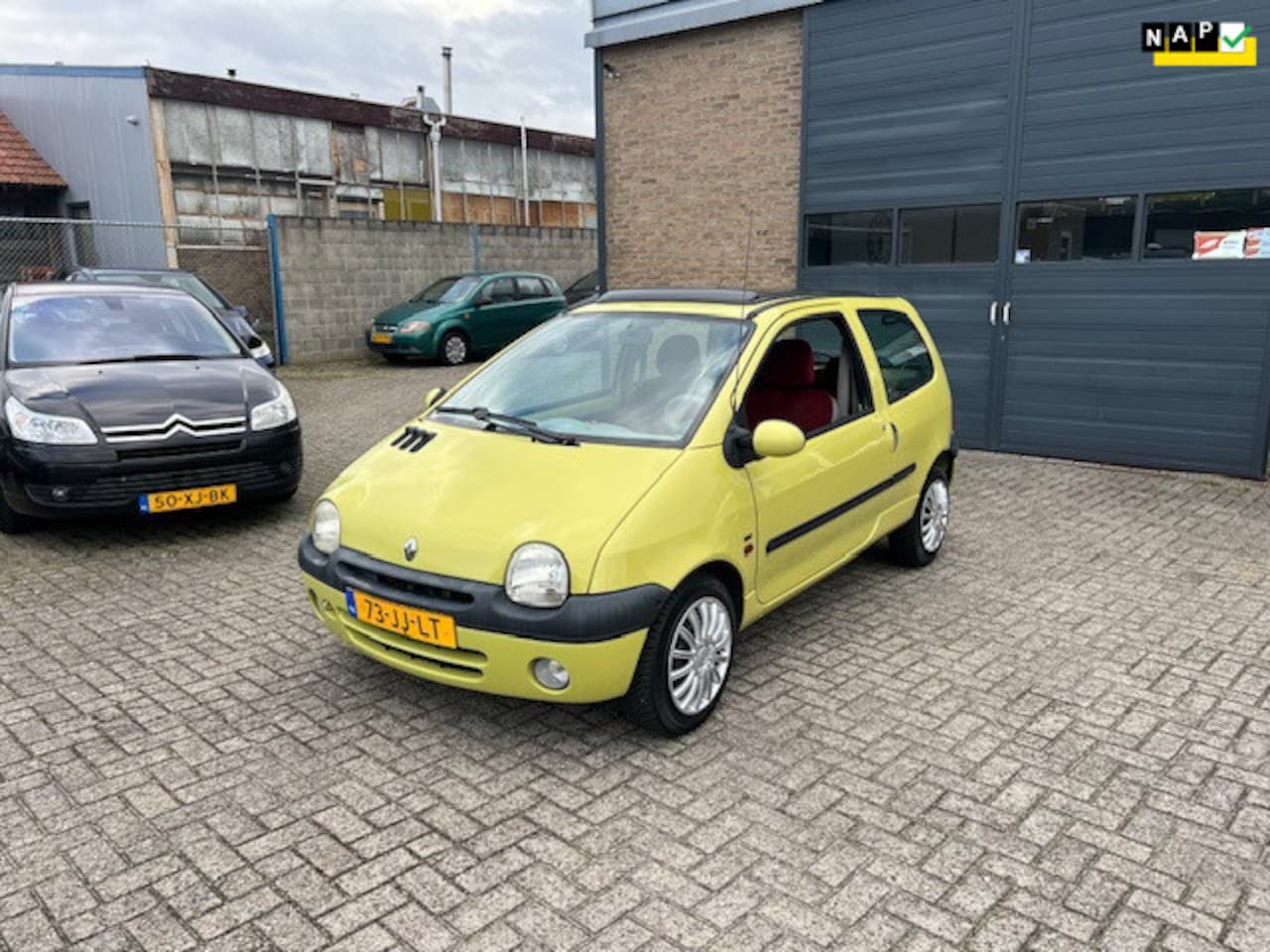 Renault Twingo - 1.2-16V Hélios met 119.000Km NAP - AutoWereld.nl