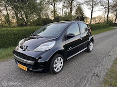 Peugeot 107 - 1.0-12V Millesim 200 AIRCO | ELK RAMEN | 5-DEURS