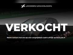 Peugeot 3008 - 1.6 HYbrid4 300 GT SOH 93% / Massage / FOCAL / Panoramadak / Trekhaak / Elektrische Achter