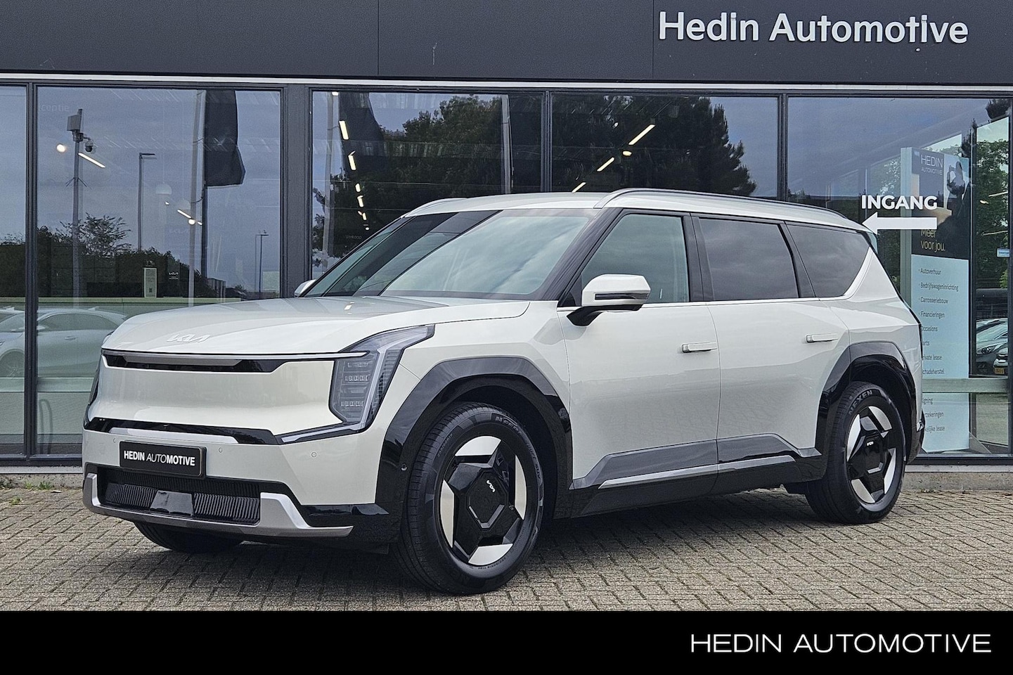 Kia EV9 - Plus 99.8 kWh | 19" velgen | Stoelverwarming en -ventilatie | Elektrische achterklep | Sto - AutoWereld.nl