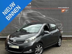 Toyota Yaris - 1.3 VVT-i Comfort Nieuwstaat, Navi, Airco, Garantie