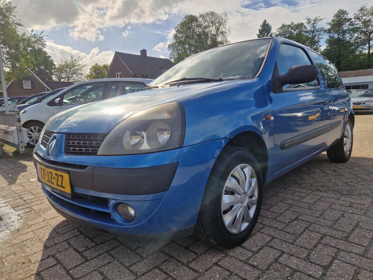 Renault Clio - 1.2-16V Expression 1.2-16V Expression - AutoWereld.nl