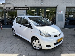 Toyota Aygo - 1.0-12V 5Drs Nieuwe apk Beurt