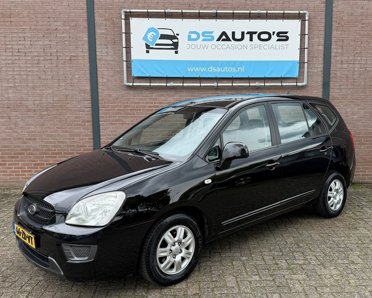 Kia Carens - 2.0 CVVT X-tra LPG - AutoWereld.nl