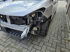 Dacia Lodgy - 1.6 5p (motor defect)