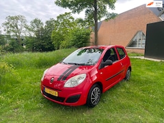 Renault Twingo - 1.2 Authentique Airco Elekt ramen 151DKM NAP