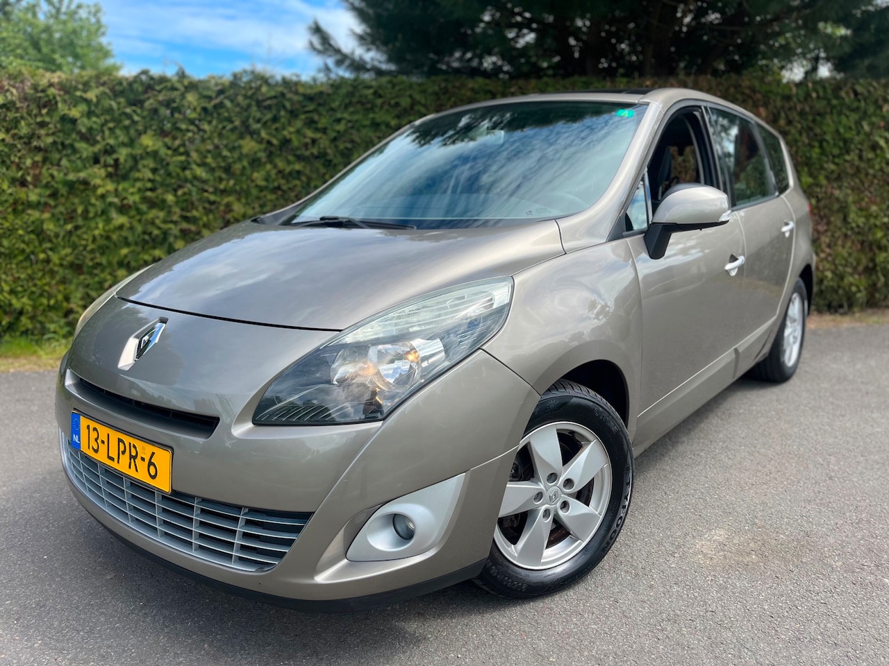 Renault Grand Scénic - 1.4 TCe Dynamique PANORAMADAK NAVIGATIE AIRCO-ECC LM VELGEN !! - AutoWereld.nl
