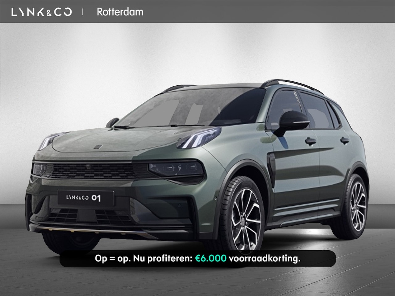 Lynk & Co 01 - | CORE | UIT VOORRAAD LEVERBAAR! | Achteruitrij camera | - AutoWereld.nl