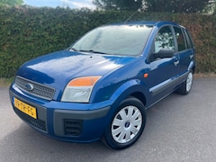 Ford Fusion - 1.4-16V Champion AIRCO NIEUWE-APK HOGE-INSTAP KOOPJE