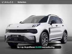 Lynk & Co 01 - | CORE | UIT VOORRAAD LEVERBAAR | Achteruitrij camera |