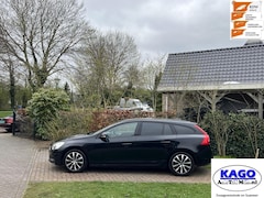 Volvo V60 - 1.6 T3 R-Design