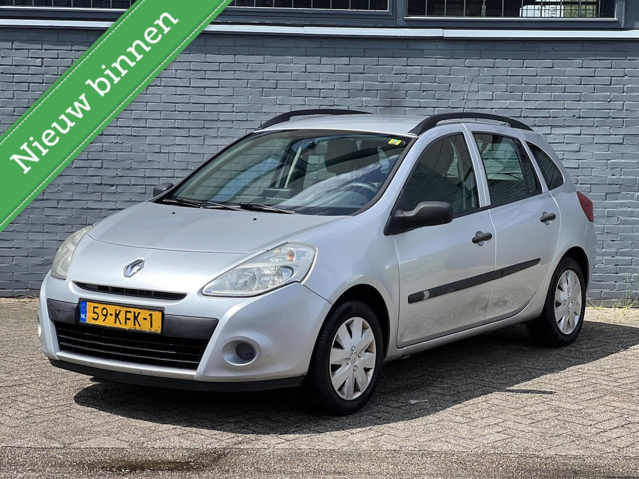 Renault Clio Estate - 1.2 Nieuwe Apk - AutoWereld.nl