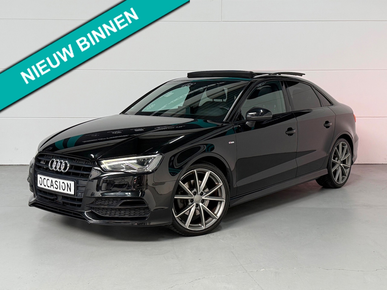 Audi A3 Limousine - 1.8 TFSI Quattro 3x S-Line Pano LED B&O Keyless Camera ACC Vol - AutoWereld.nl