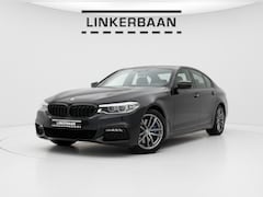BMW 5-serie - 530e iPerformance | SOH 96% | M Sport | Schuifdak | Leder | LED | Camera | 18 inch |