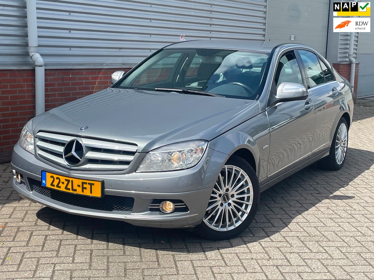 Mercedes-Benz C-klasse - 180 K Avantgarde Automaat - AutoWereld.nl