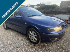 SEAT Leon - 1.6-16V AIRCO...SLOOP OF LOOP PRIJS