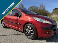 Peugeot 207 - 1.4-16V XT Airco Achter uitrij camera Aple Carplay 5 Deurs