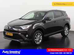 Toyota RAV4 - 2.5 Hybrid AWD Executive | Trekhaak | Camera | Elektr stoelbediening | Zondag open