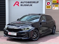 BMW 1-serie - 118i Executive Edition Pano/Sfeer/Keyless