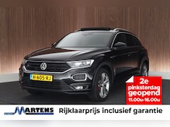 Volkswagen T-Roc - 1.5 TSI 150pk DSG R-Line Sport Trekhaak Led Virtual Cockpit Navigatie Panoramadak