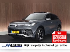 Volkswagen Tiguan - 1.5 272pk eHybrid R-Line Edition Trekhaak Camera Keyless Massage Virtual Cockpit Panoramad