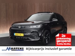 Volkswagen Tiguan - 1.5 272pk eHybrid R-Line Edition Black Style Trekhaak 360Camera Keyless Massage Virtual Co