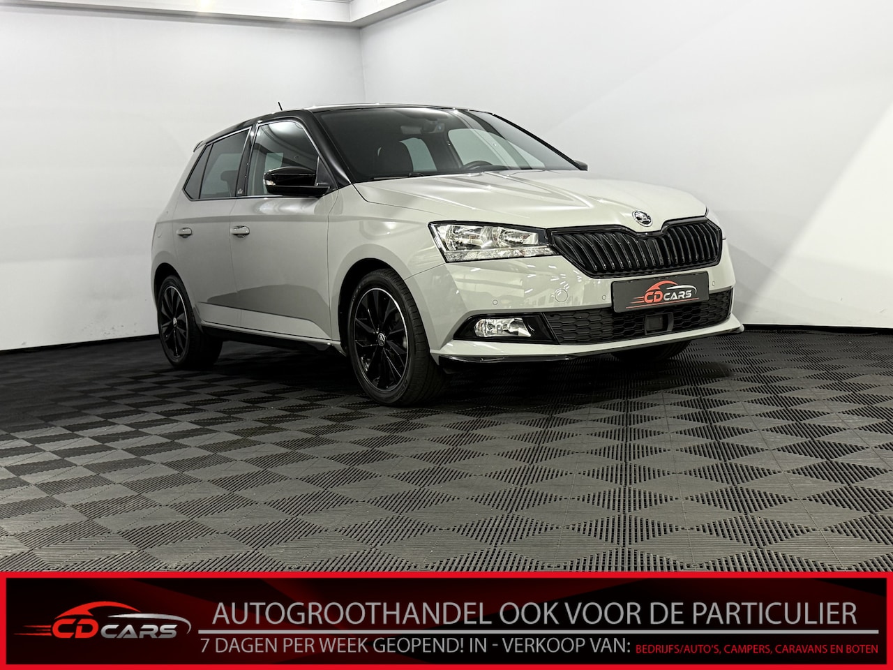 Skoda Fabia - 1.0 TSI Monte carlo Camera, Apple carplay, Keyless start, Cruise control, A start stop, A - AutoWereld.nl