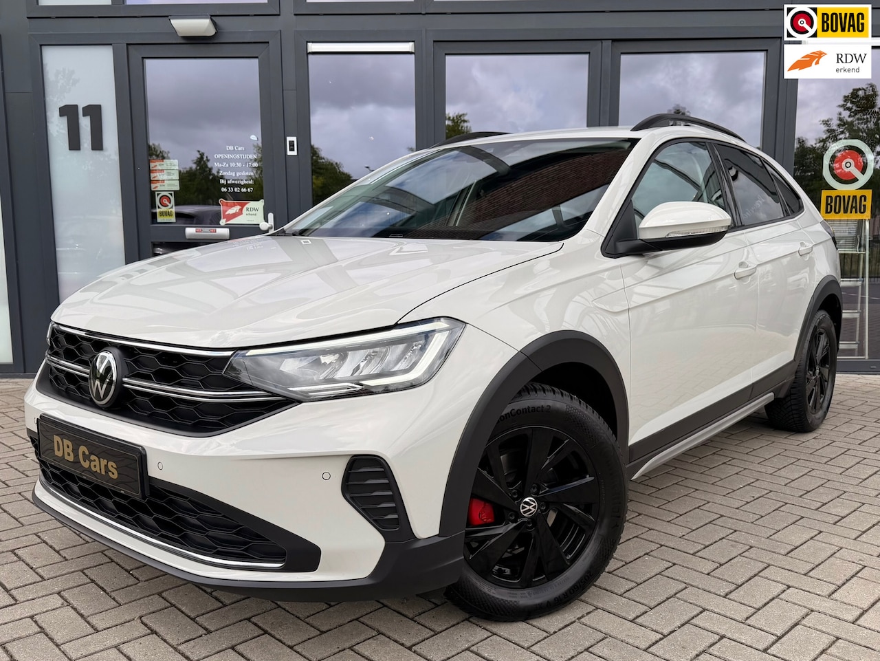 Volkswagen Taigo - 1.0 TSI Automaat,Camera,apple carplay,Navi,Acc - AutoWereld.nl