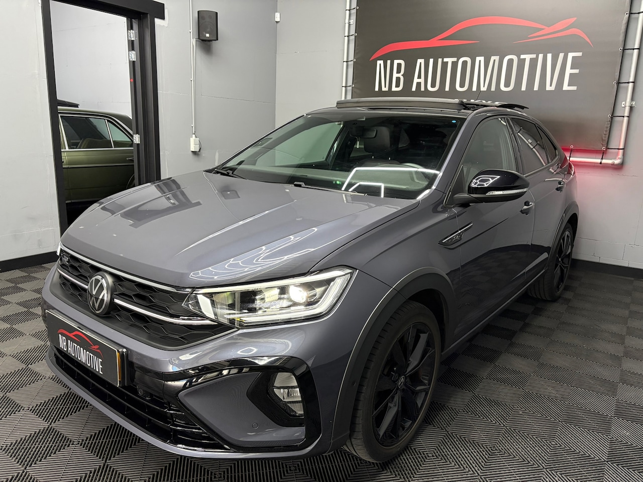 Volkswagen Taigo - 1.0 TSI R-Line Pano - AutoWereld.nl