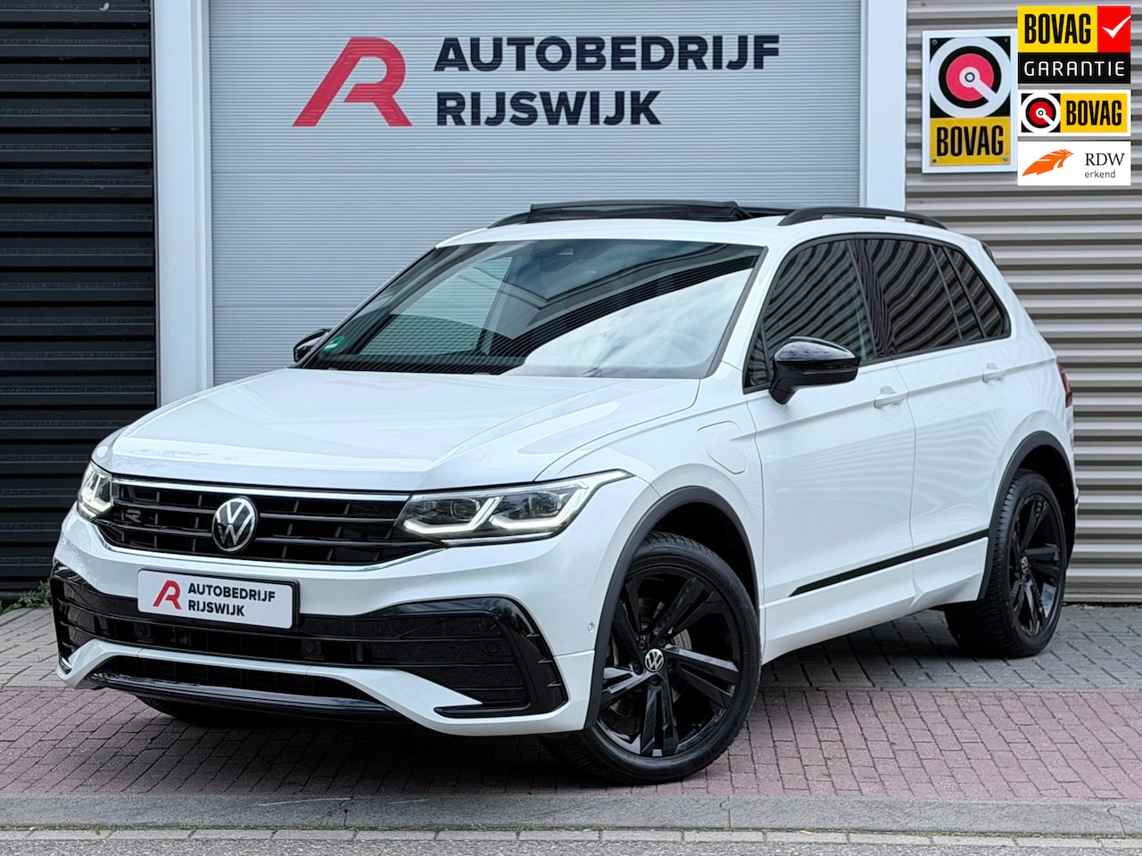 Volkswagen Tiguan - 1.4 TSI eHybrid R-Line Pano/Keyless/HuD - AutoWereld.nl
