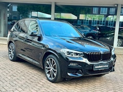 BMW X3 - XDrive30e High Executive|M Pakket|Camera|HUD|Trekhaak|CarPlay|Zwart-Zwart
