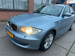 BMW 1-serie - 118i High Executive AUTOMAAT Schuif-dak duurste uitvoering LM RIJKLAAR
