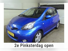 Toyota Aygo - 1.0-12V Dynam Blue - Airco - 5deurs - Netjes Onderhouden
