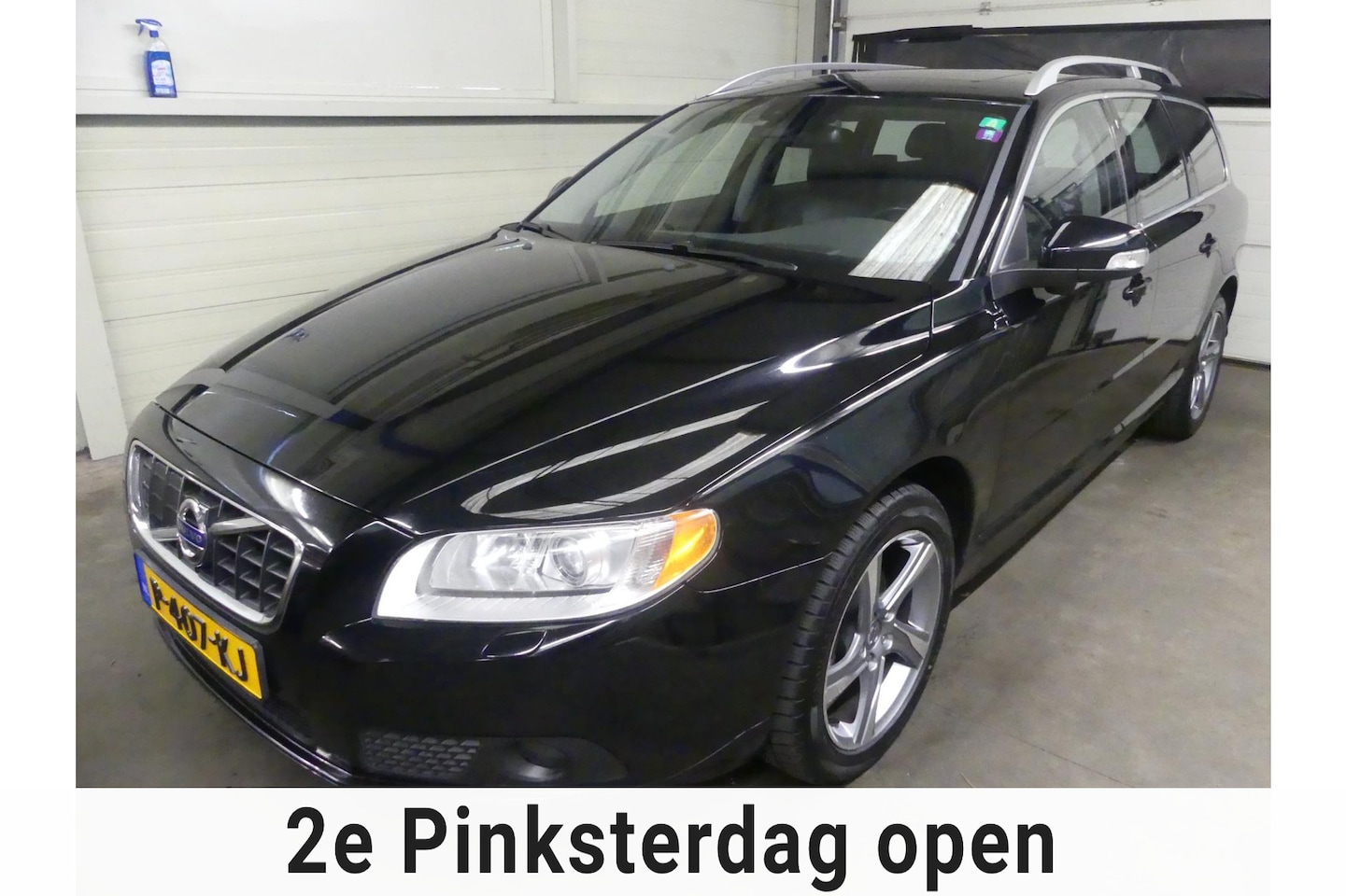 Volvo V70 - 1.6 T4 Kinetic - Perfect Onderhouden! - Trekhaak - AutoWereld.nl