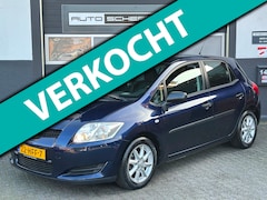 Toyota Auris - 1.4-16V Sol I AIRCO I 4S banden I TREKHAAK I NAVIGATIE I NL AUTO