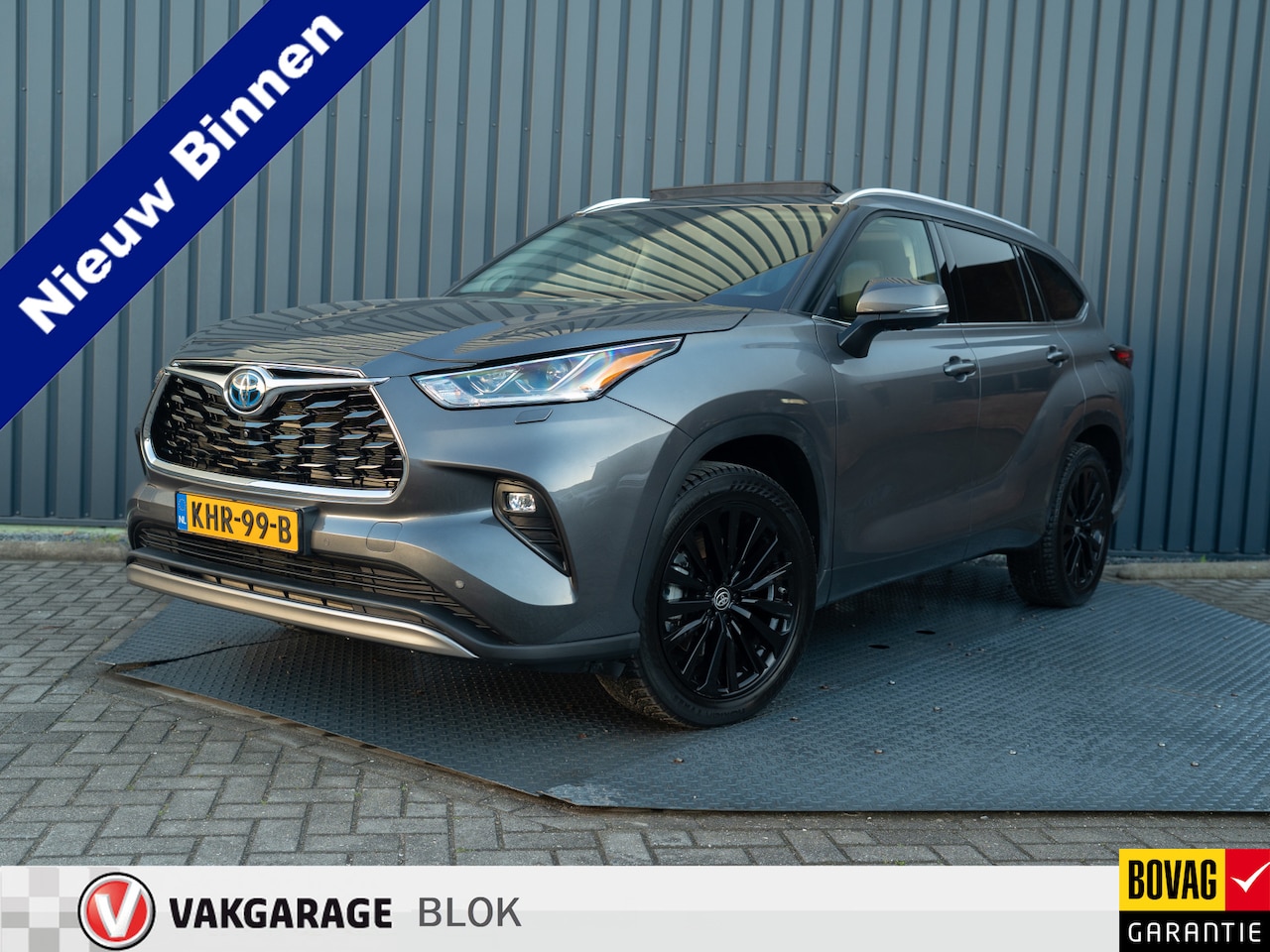 Toyota Highlander - 2.5 AWD Hybrid Premium 7 pers. | Panodak | 20'' | JBL | Stoelgeheugen | 360 Camera | Head - AutoWereld.nl