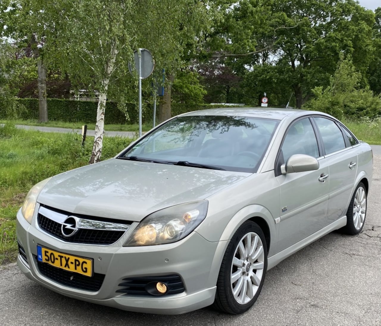 Opel Vectra GTS - 2.2-16V Executive 2.2-16V Executive - AutoWereld.nl