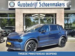 Lynk & Co 01 - 1.5 BLACKLINE + STUURVERWARMING MY23 360-CAMERA STUUR/STOELVERW. ROLHOES PANO/SCHUIF MEMOR
