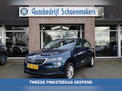 Skoda Karoq - 1.0 TSI Business Edition CARPLAY CAMERA SFEERVERL. STOELVERW. DAB CRUISE CLIMA NAVI 2XPDC