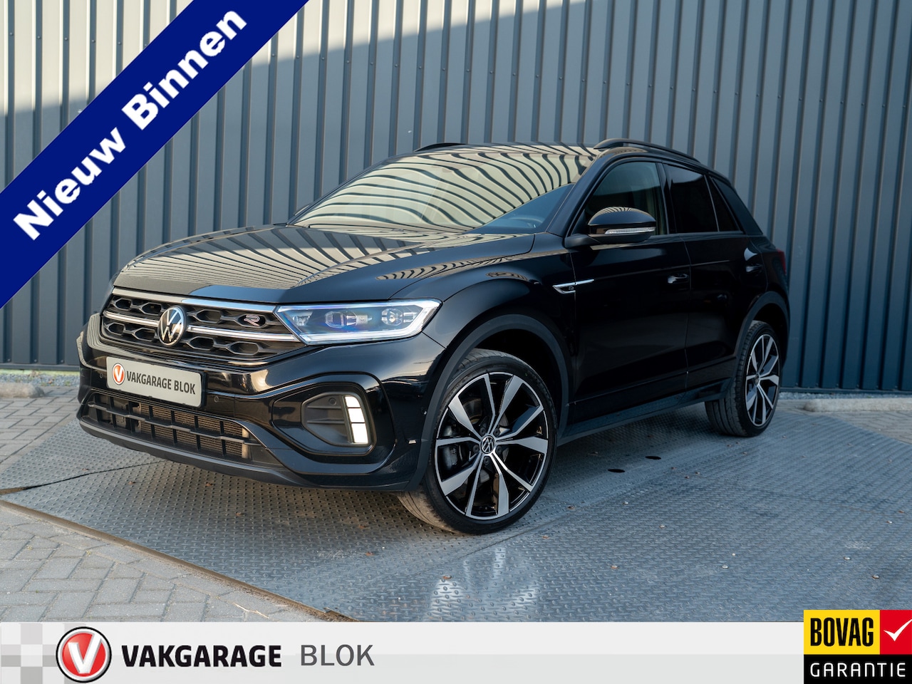 Volkswagen T-Roc - 1.5 TSI R-Line Business+ | Beats | IQ Light | Camera | 19" | Prijs Rijklaar!! - AutoWereld.nl