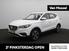 MG ZS - EV Luxury 45 kWh | Panoramadak | Leder | Trekhaak | Camera | CarPlay | Stoelverwarming |