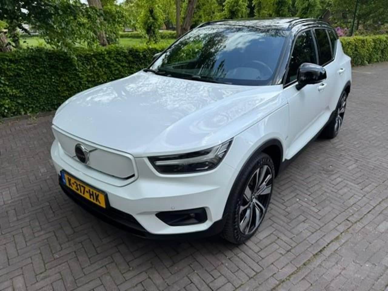 Volvo XC40 - Recharge P8 AWD RDesign 408PK SOH 90,8%/Warmtepomp/Pano/Acarplay - AutoWereld.nl