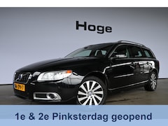Volvo V70 - 1.6 T4 Limited Edition Automaat Clima Navigatie Schuif/Kanteldak Goed Onderhouden Inruil M