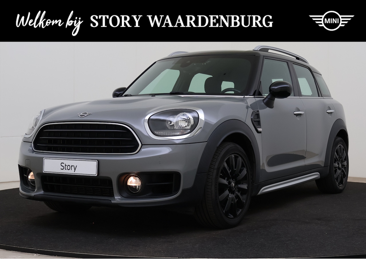 MINI Countryman - Cooper Automaat / Cruise Control / Multifunctioneel stuurwiel / PDC / 18" LM Pin Spoke zwa - AutoWereld.nl