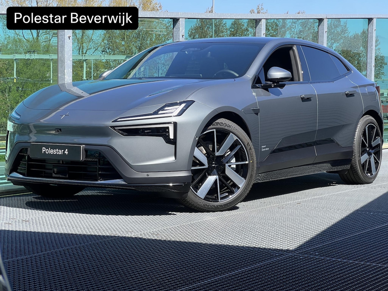 Polestar 4 - Long Range Dual motor Prime 100 kWh / Pano. dak / Elek. verstelbare stoelen / Geventileerd - AutoWereld.nl