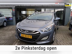 Hyundai i30 - 1.6 GDI i-Drive Cool Plus *Rijklaarprijs *Trekhaak *Navigatie *Dealeronderhouden
