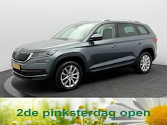 Skoda Kodiaq - 1.5 TSI 150PK Business Edition | Trekhaak | Automaat | Sfeerverlichting | Camera | Navigat